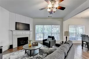 335 Pintail Ct, Suwanee, GA 30024 - Photo 8