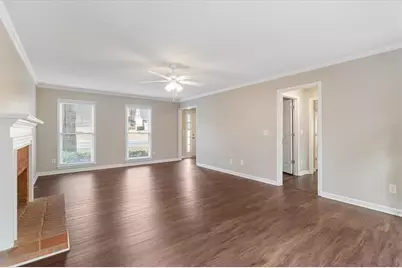 2096 Glenellen Drive NW, Kennesaw, GA 30152 - Photo 10