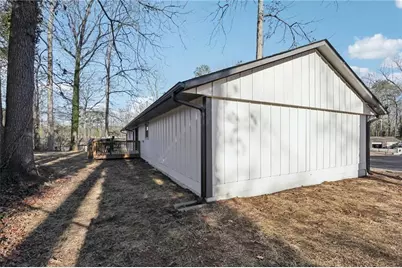 1961 Oak Leaf Court SW, Marietta, GA 30008 - Photo 48