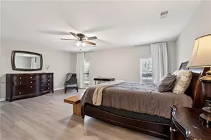1961 Oak Leaf Ct SW, Marietta, GA 30008 - Photo 22