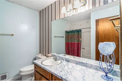 2252 Valley Creek Circle, Snellville, GA 30078 - Photo 26