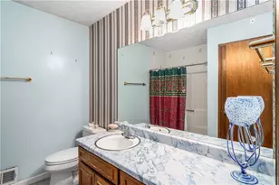 2252 Valley Creek Cir, Snellville, GA 30078 - Photo 26