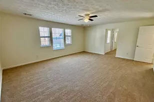 2735 Meadow Trace, Grayson, GA 30017 - Photo 18