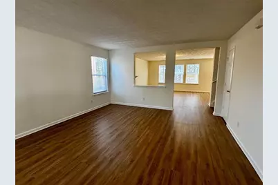 2735 Meadow Trace, Grayson, GA 30017 - Photo 4