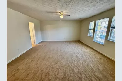 2735 Meadow Trace, Grayson, GA 30017 - Photo 18