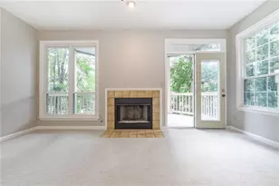 915 McGill Park Ave NE, Atlanta, GA 30312 - Photo 4
