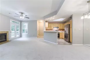 915 McGill Park Ave NE, Atlanta, GA 30312 - Photo 6