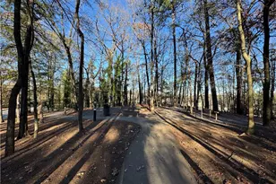 3599 Ridge Rd SE, Smyrna, GA 30080 - Photo 16