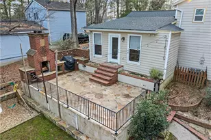 1004 Sweetwater Circle, Lawrenceville, GA 30044 - Photo 4