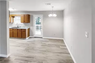 220 Peach Forest Pl, Douglasville, GA 30134 - Photo 8