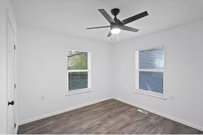 321 Henry Aaron Avenue SW, Atlanta, GA 30310 - Photo 14