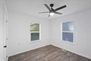 321 Henry Aaron Ave SW, Atlanta, GA 30310 - Photo 14