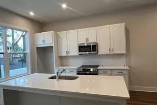 1415 Hazy Way SE, Atlanta, GA 30315 - Photo 2