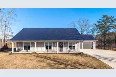 229 Almon Avenue, Tallapoosa, GA 30176 - Photo 1