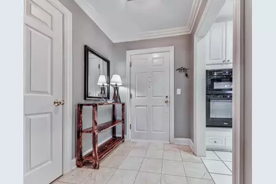 211 Colonial Homes Drive NW #2501, Atlanta, GA 30309 - Photo 4