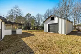 693 Highland Loop, Lawrenceville, GA 30046 - Photo 18