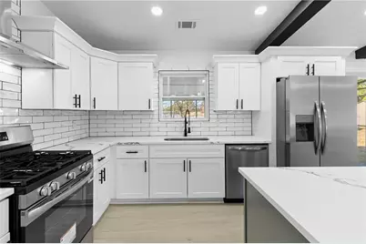 693 Highland Loop, Lawrenceville, GA 30046 - Photo 2