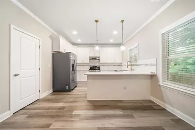 1107 Glen Chase Drive, Lawrenceville, GA 30044 - Photo 10