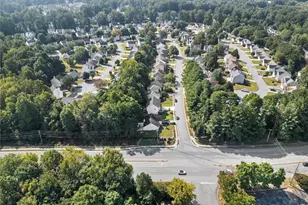 1107 Glen Chase Dr, Lawrenceville, GA 30044 - Photo 4