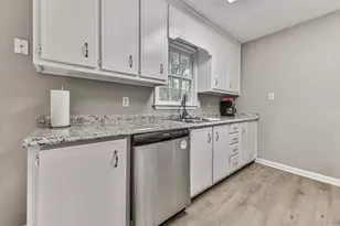 921 White Stag Ln, Canton, GA 30115 - Photo 8