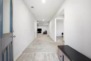 6968 New Dale Rd, Rex, GA 30273 - Photo 6