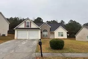 40 Oak Terrace Dr, Covington, GA 30016 - Photo 2