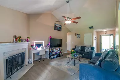 690 Springlake Rd, Lawrenceville, GA 30045 - Photo 8