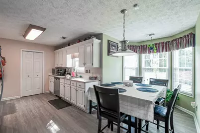 690 Springlake Rd, Lawrenceville, GA 30045 - Photo 16