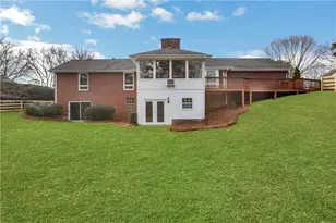 600 Rounsaville Rd, Roswell, GA 30076 - Photo 2