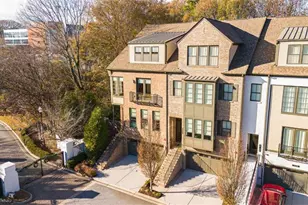 2196 Peach Ln, Smyrna, GA 30080 - Photo 2