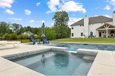 163 Senoia Oaks Way, Senoia, GA 30276 - Photo 2