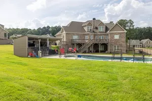 2112 Meadowood Cove, Monroe, GA 30655 - Photo 2