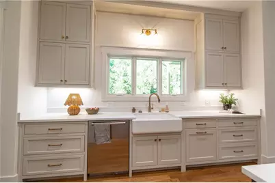 7915 E Cherokee Drive, Canton, GA 30115 - Photo 32