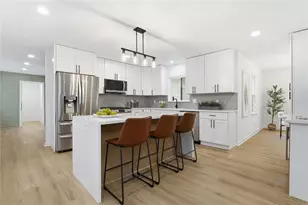 3325 Pebble Hill Dr, Marietta, GA 30062 - Photo 18