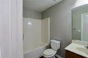 910 Lakeside Ct, Loganville, GA 30052 - Photo 56