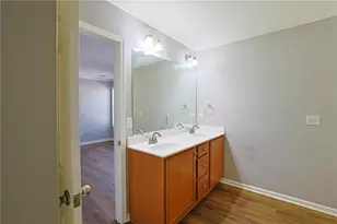 910 Lakeside Ct, Loganville, GA 30052 - Photo 44