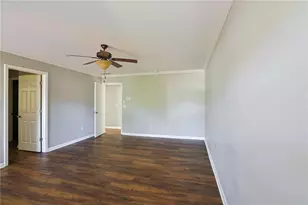 910 Lakeside Ct, Loganville, GA 30052 - Photo 42