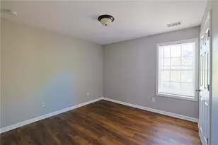 910 Lakeside Ct, Loganville, GA 30052 - Photo 48