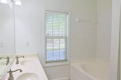 3761 Lake Point Boulevard, Suwanee, GA 30024 - Photo 40