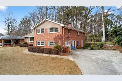 2562 Coralwood Drive, Decatur, GA 30033 - Photo 2