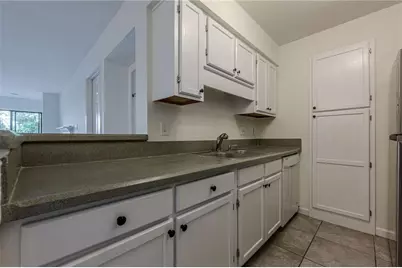 1118 Pine Heights Drive, Atlanta, GA 30324 - Photo 14