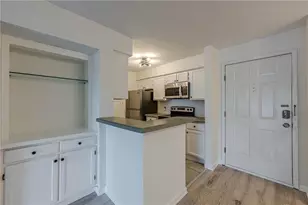 1118 Pine Heights Dr, Atlanta, GA 30324 - Photo 12