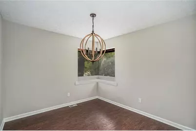 336 Rockmoor Trail, Marietta, GA 30066 - Photo 4