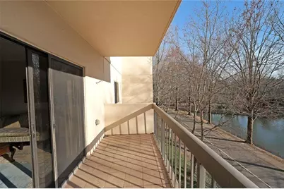 1800 Clairmont Lk #A326, Decatur, GA 30033 - Photo 16