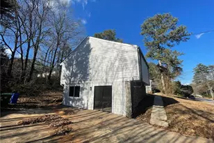 3417 Hollow Tree Dr, Decatur, GA 30034 - Photo 2