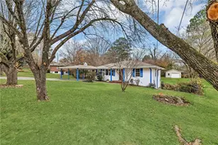 349 Virginia Pl SE, Marietta, GA 30067 - Photo 4