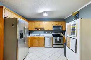 310 Georgian Terrace, Alto, GA 30510 - Photo 6