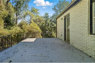 1001 Jefferson Avenue, Atlanta, GA 30344 - Photo 6