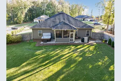 829 River Fall Drive, Jefferson, GA 30549 - Photo 60