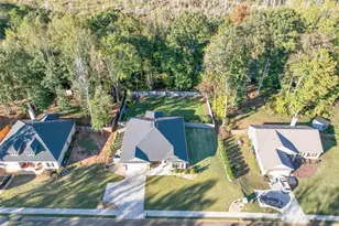 829 River Fall Dr, Jefferson, GA 30549 - Photo 56